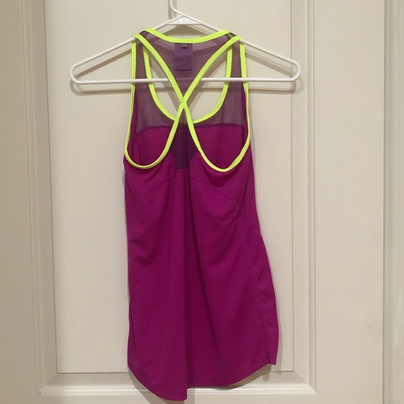 Nike Racerback - Picture 2 of 3